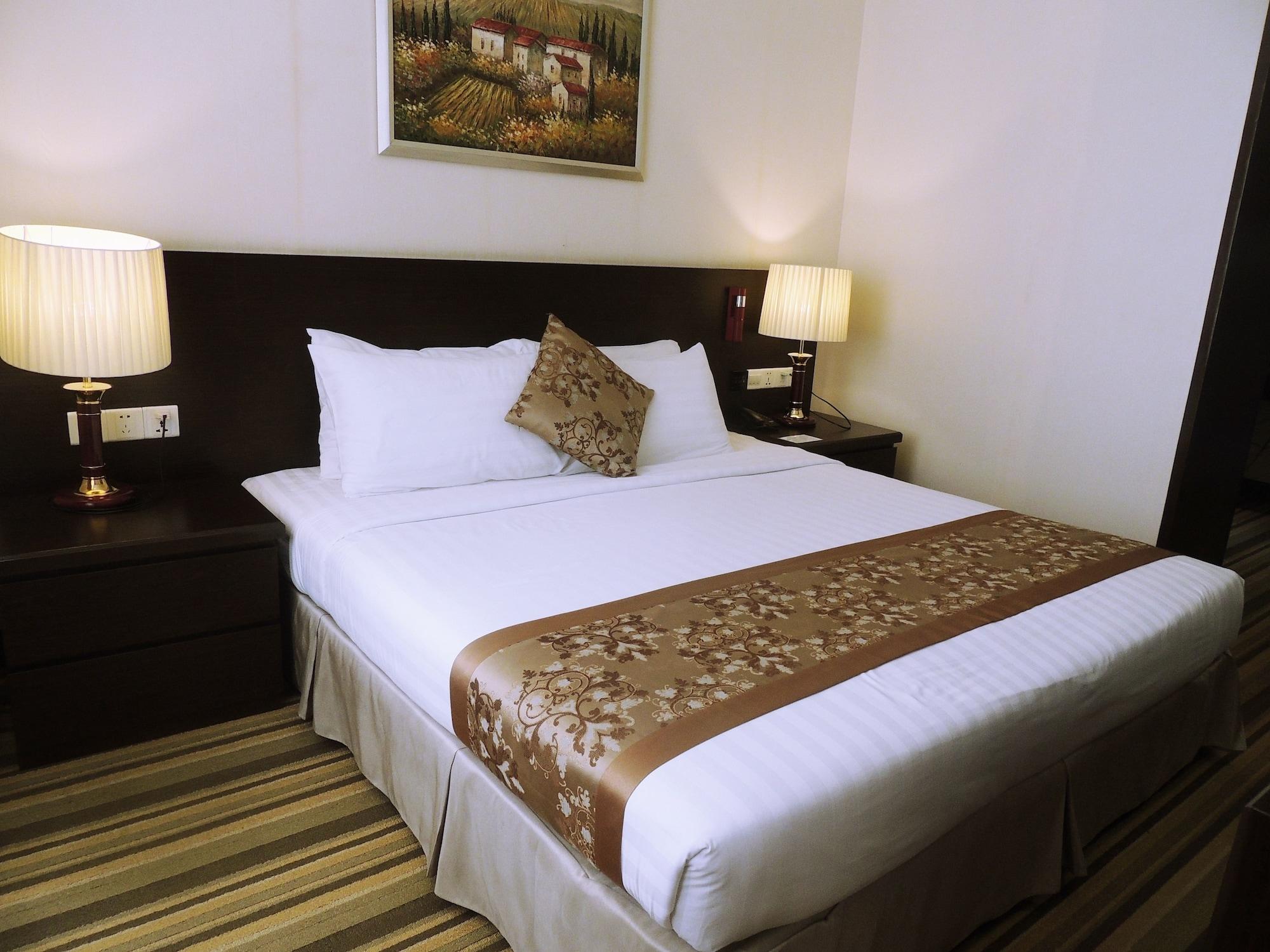 Esperado Lake View Hotel Rangun Zewnętrze zdjęcie
