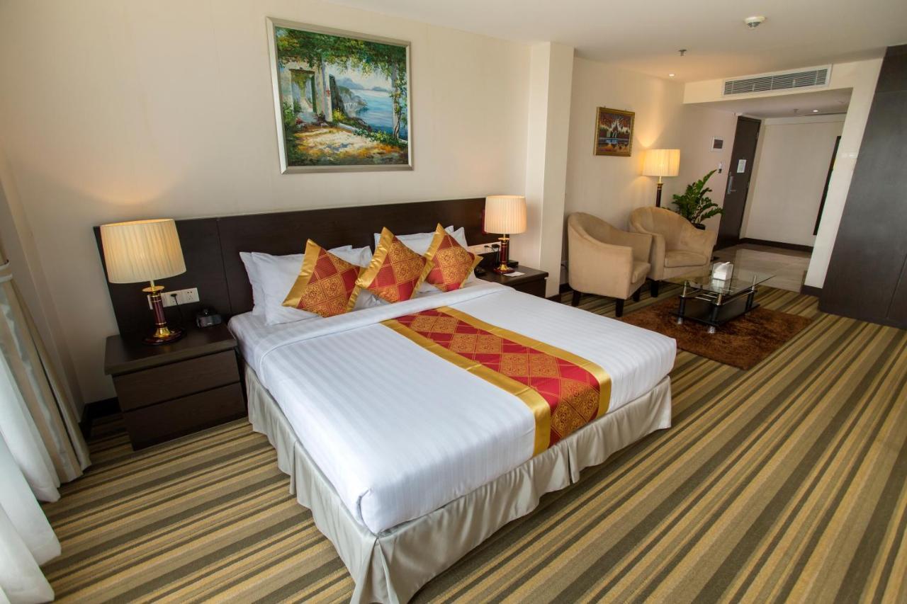 Esperado Lake View Hotel Rangun Zewnętrze zdjęcie